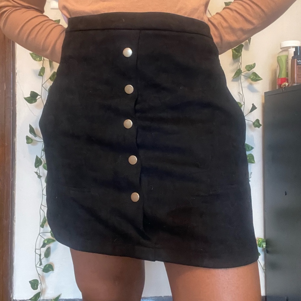 Black mini skirt